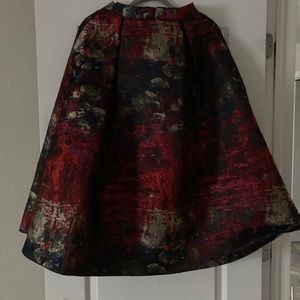 Full midi skirt. Size s